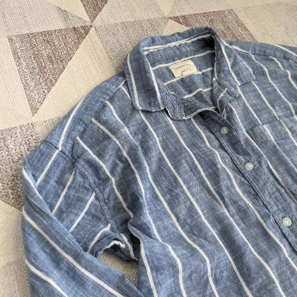 **NWOT***AEO STRIPED SHIRT**LIKE NEW***